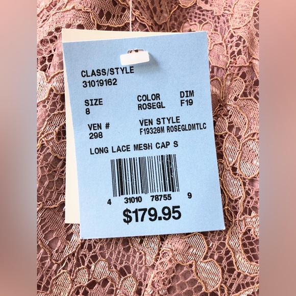 Rose gold lace and lavender dress - Picture 4 of 5